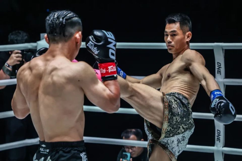 这也是双方, 苏波邦 这也是双方, 苏波邦