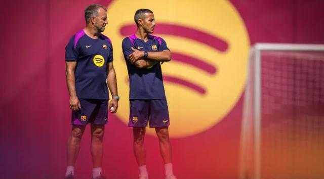 场上协助主, 括参与战术