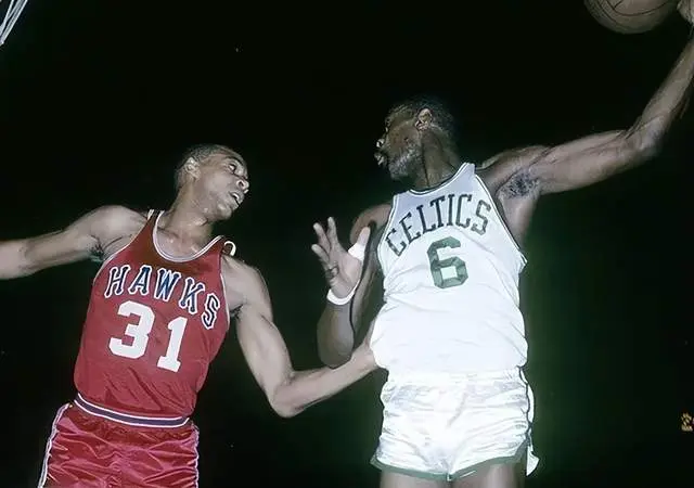 到FMVP, 美媒评球衣