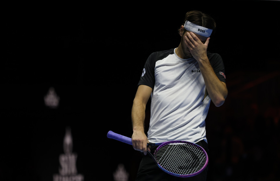 aOP, gtimg, 比赛中回球